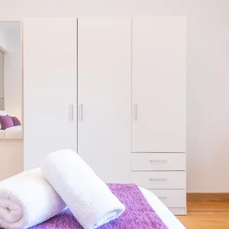 Syntagma Square, 100sqm Luxurious Family شقة